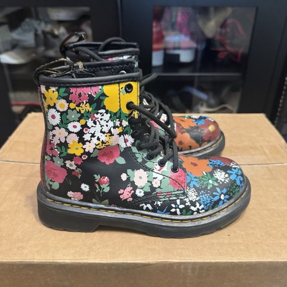 Dr. Martens Floral Mash Up 1460 Y Size 13 Youth Shoe Boots Excellent! - Picture 4 of 8